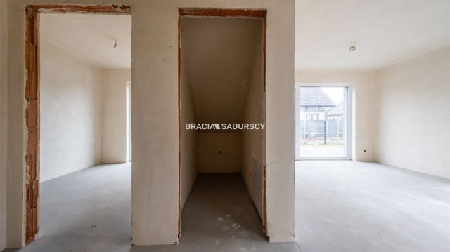dom wolnostojący, 5 pokoi Zagacie, ul. Skowronki. Zdjęcie 8