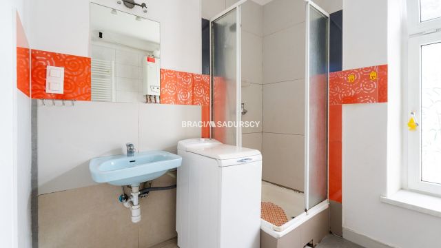 kamienica, 7 pokoi Kraków Podgórze, ul. Płaszowska. Zdjęcie 32