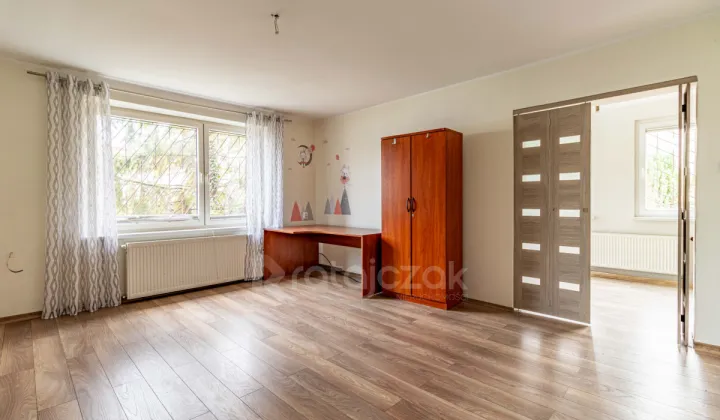 dom wolnostojący, 6 pokoi Rumia