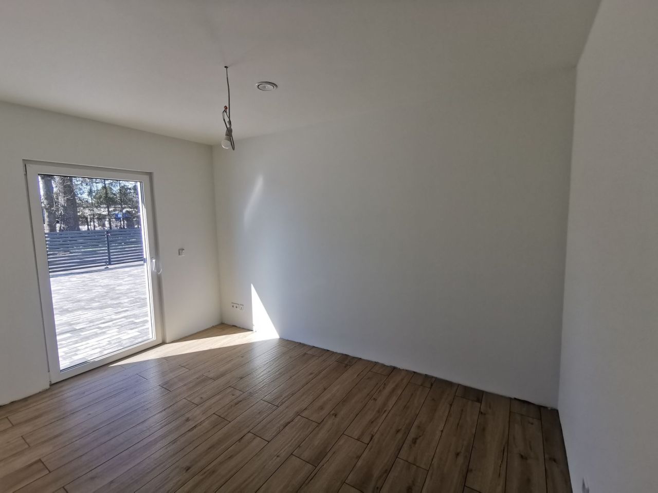 dom wolnostojący, 4 pokoje Święta. Zdjęcie 12