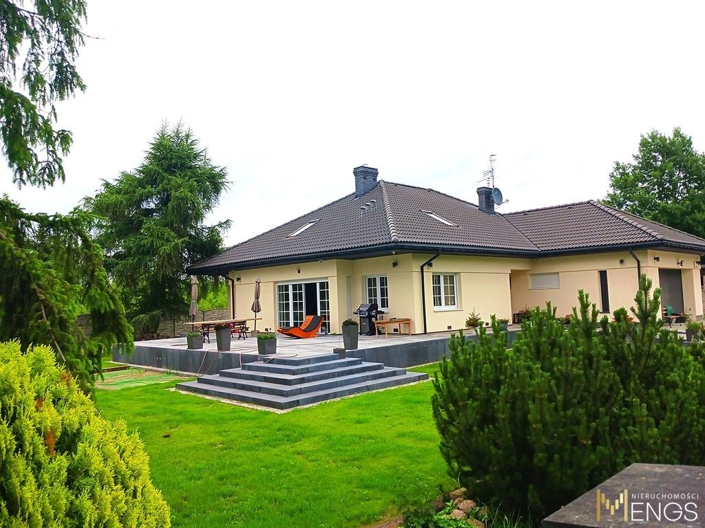 dom wolnostojący, 6 pokoi Ojrzanów, ul. Blanki i Igora