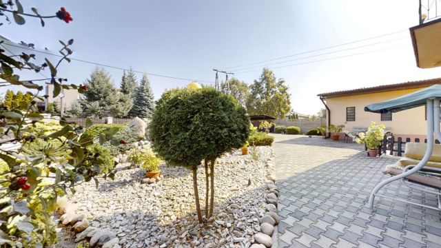 dom wolnostojący, 5 pokoi Zgierz Stare Miasto, ul. ks. Stanisława Staszica. Zdjęcie 2