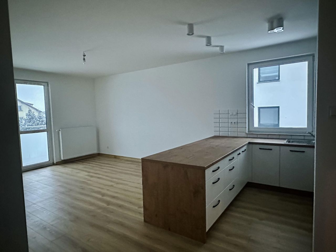 Mieszkanie 3-pokojowe Chorzele Targowica, ul. Stara Targowica. Zdjęcie 1