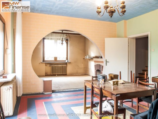 dom wolnostojący, 5 pokoi Knurów, ul. Bolesława Chrobrego. Zdjęcie 1