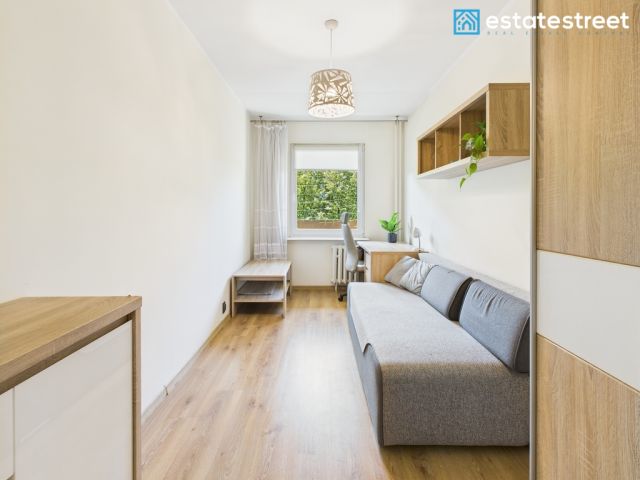 Mieszkanie 3-pokojowe Katowice Zawodzie, ul. Bohaterów Monte Cassino. Zdjęcie 7