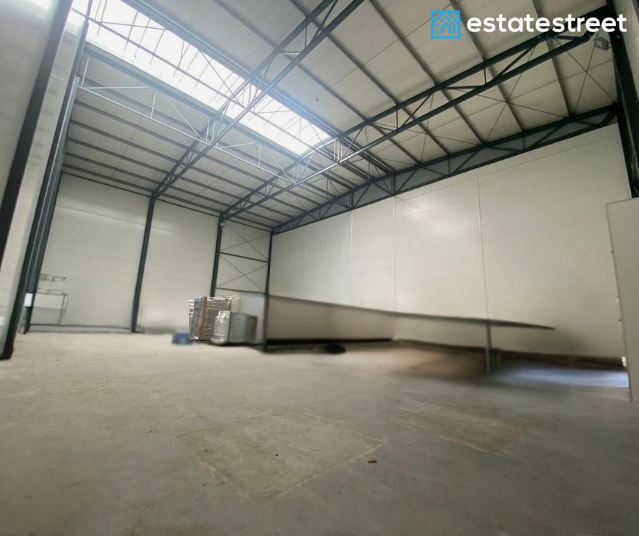 Hala/magazyn Wieruchów, ul. Świerkowa