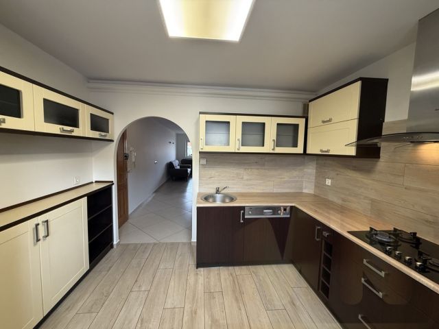 Mieszkanie 3-pokojowe Leszno, ul. Jana Ostroroga. Zdjęcie 3