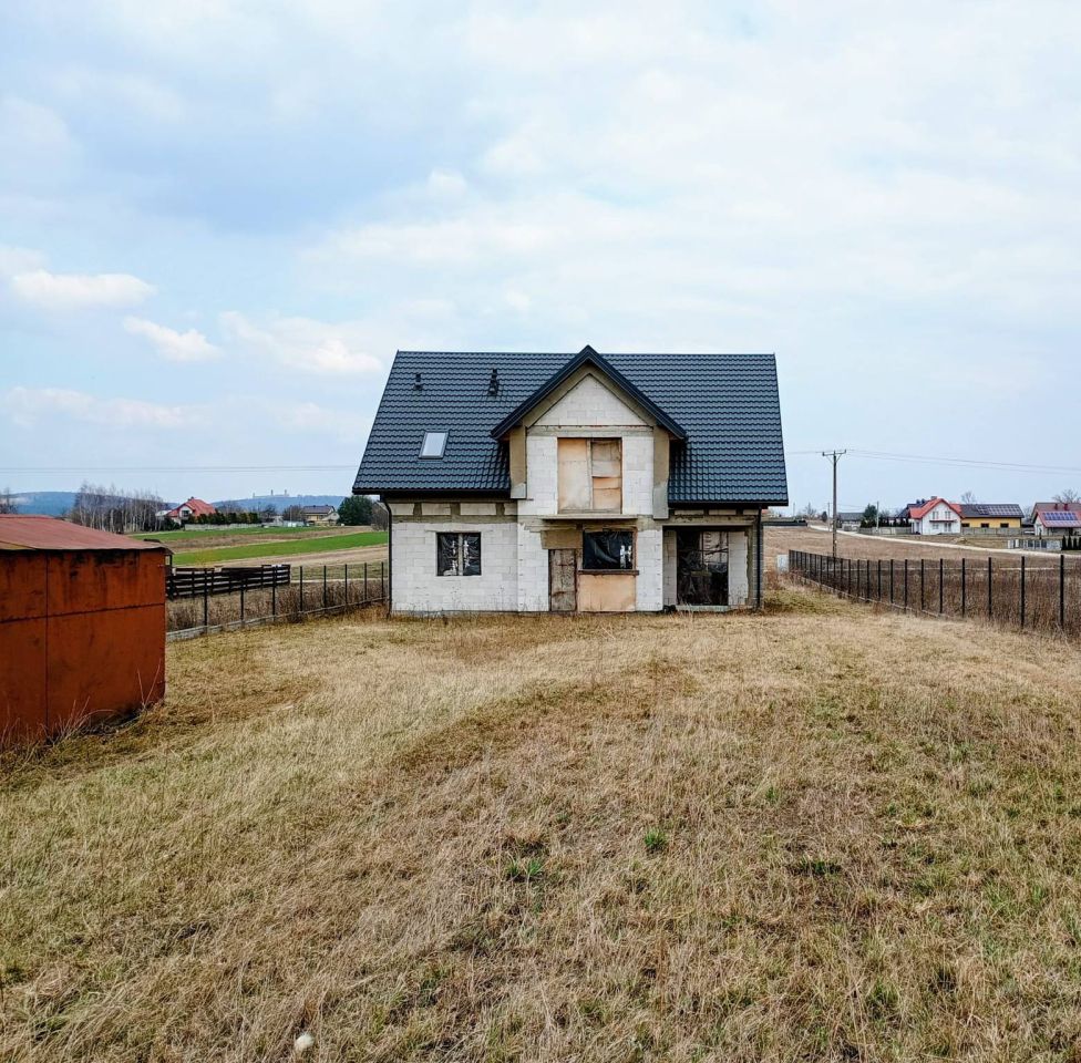 dom wolnostojący, 6 pokoi Tokarnia, Spokojna. Zdjęcie 4