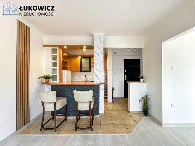 Mieszkanie 2-pokojowe Czechowice-Dziedzice, ul. Adama Mickiewicza. Zdjęcie 2