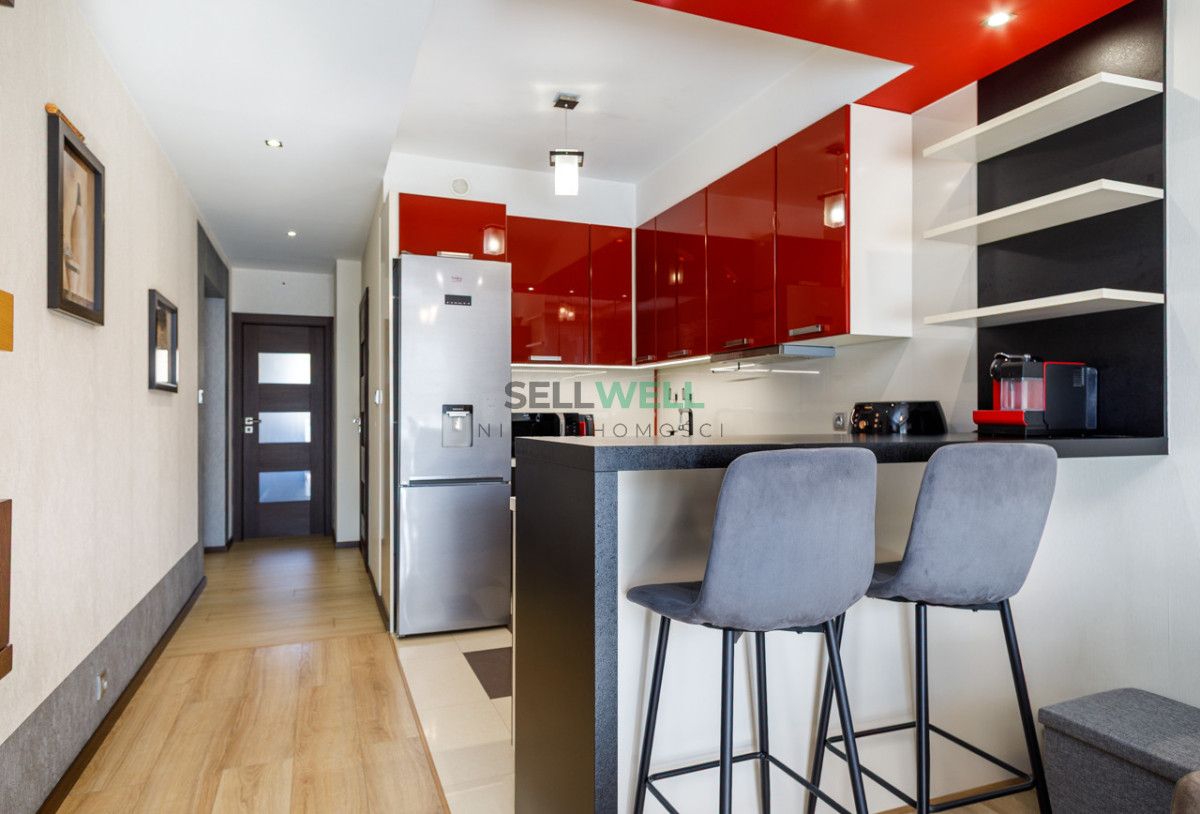 Mieszkanie 4-pokojowe Wrocław Tarnogaj, ul. Piękna. Zdjęcie 2