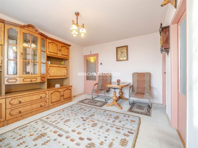 Mieszkanie 3-pokojowe Kraków Nowa Huta, os. Krakowiaków. Zdjęcie 3