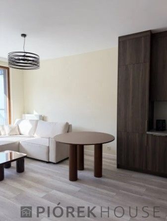 Mieszkanie 2-pokojowe Warszawa Wilanów, ul. Jerzego Holzera. Zdjęcie 1