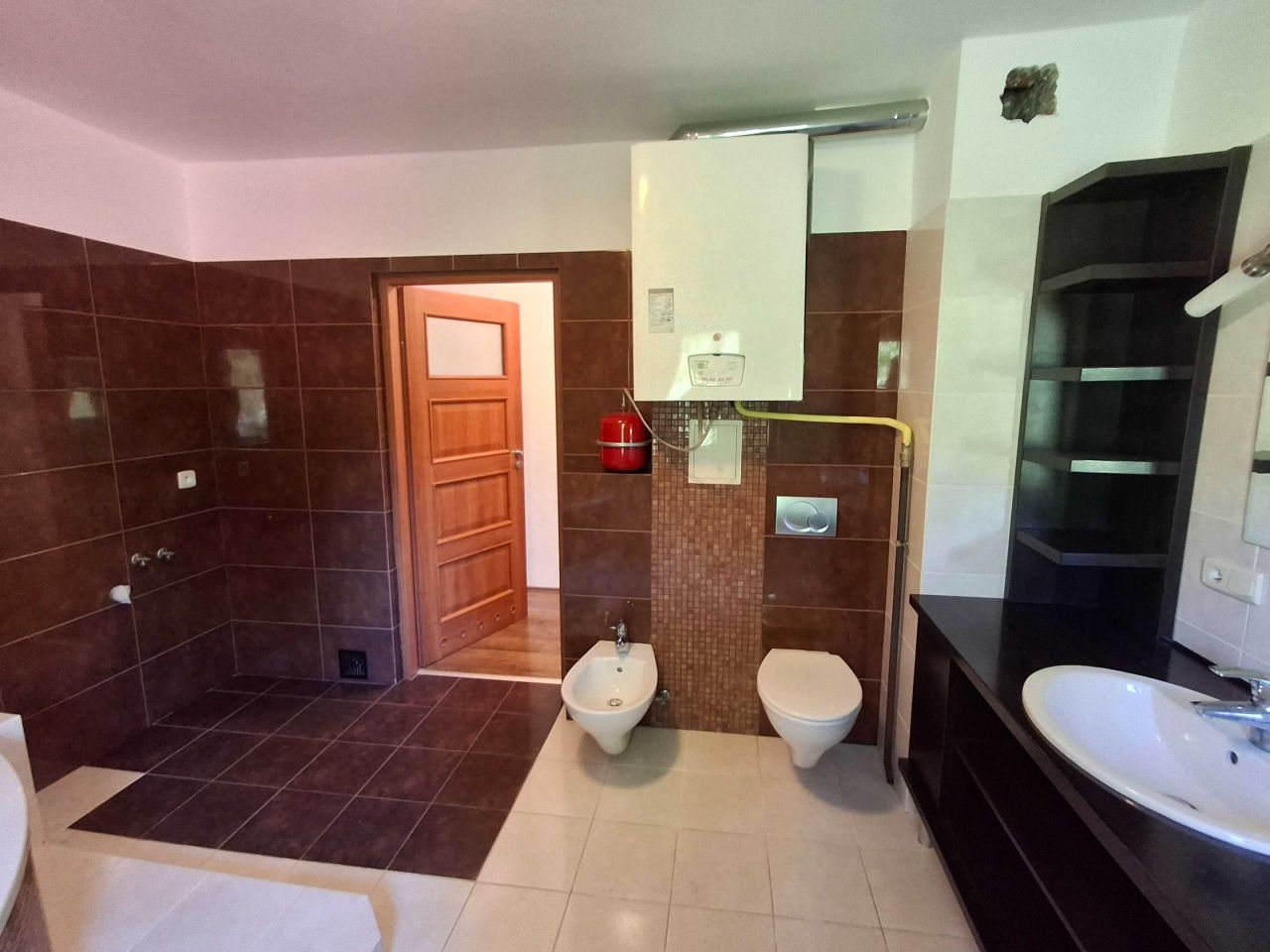 Mieszkanie 4-pokojowe Płoskie. Zdjęcie 7