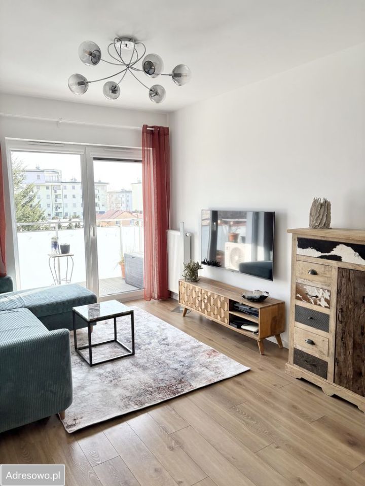 Mieszkanie 3-pokojowe Piaseczno, ul. Mleczarska. Zdjęcie 1