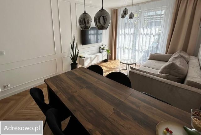 Mieszkanie 4-pokojowe Wrocław Lipa Piotrowska. Zdjęcie 1