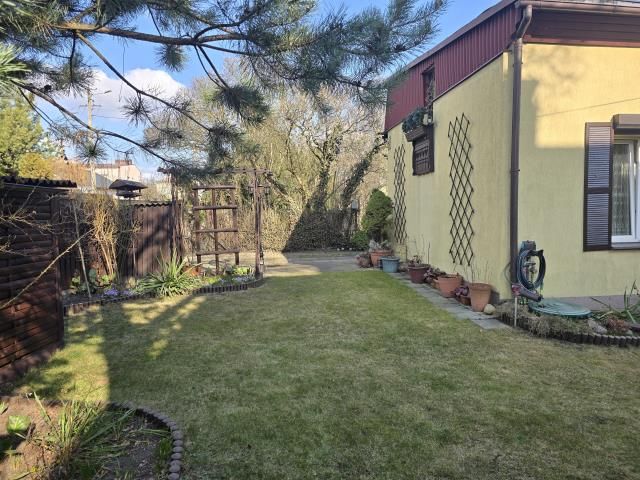 dom wolnostojący, 3 pokoje Wołomin Sławek. Zdjęcie 4