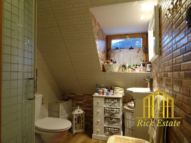 dom wolnostojący, 4 pokoje Rycerka Górna. Zdjęcie 8