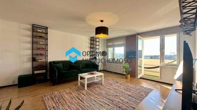 Mieszkanie 3-pokojowe Jelenia Góra Zabobrze, ul. Tadeusza Sygietyńskiego. Zdjęcie 4