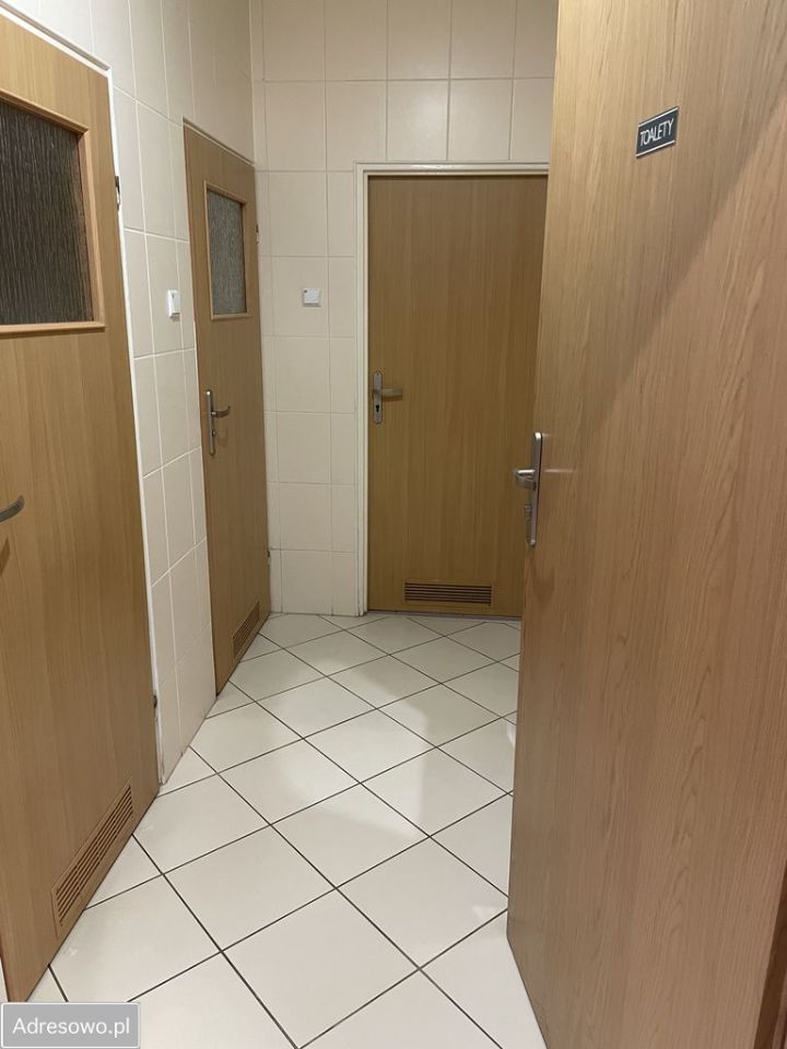 Lokal Brzeg Dolny, rynek Rynek. Zdjęcie 8