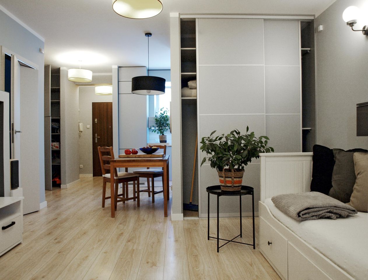 Mieszkanie 3-pokojowe Wrocław Zakrzów, ul. Zatorska. Zdjęcie 3