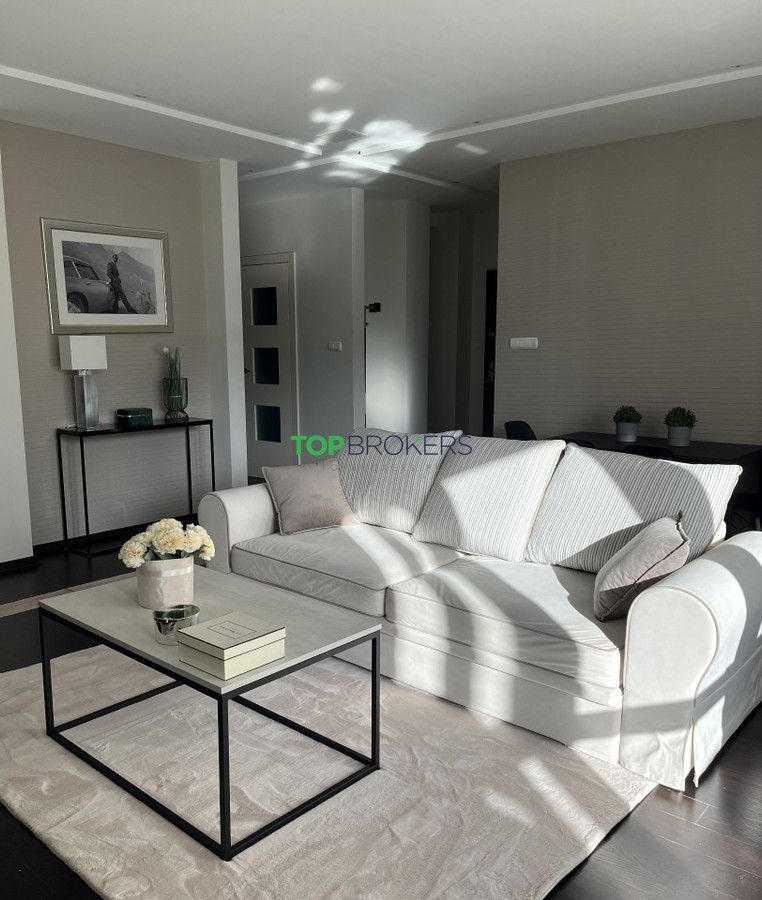 Mieszkanie 3-pokojowe Warszawa Wilanów, ul. Sarmacka. Zdjęcie 1