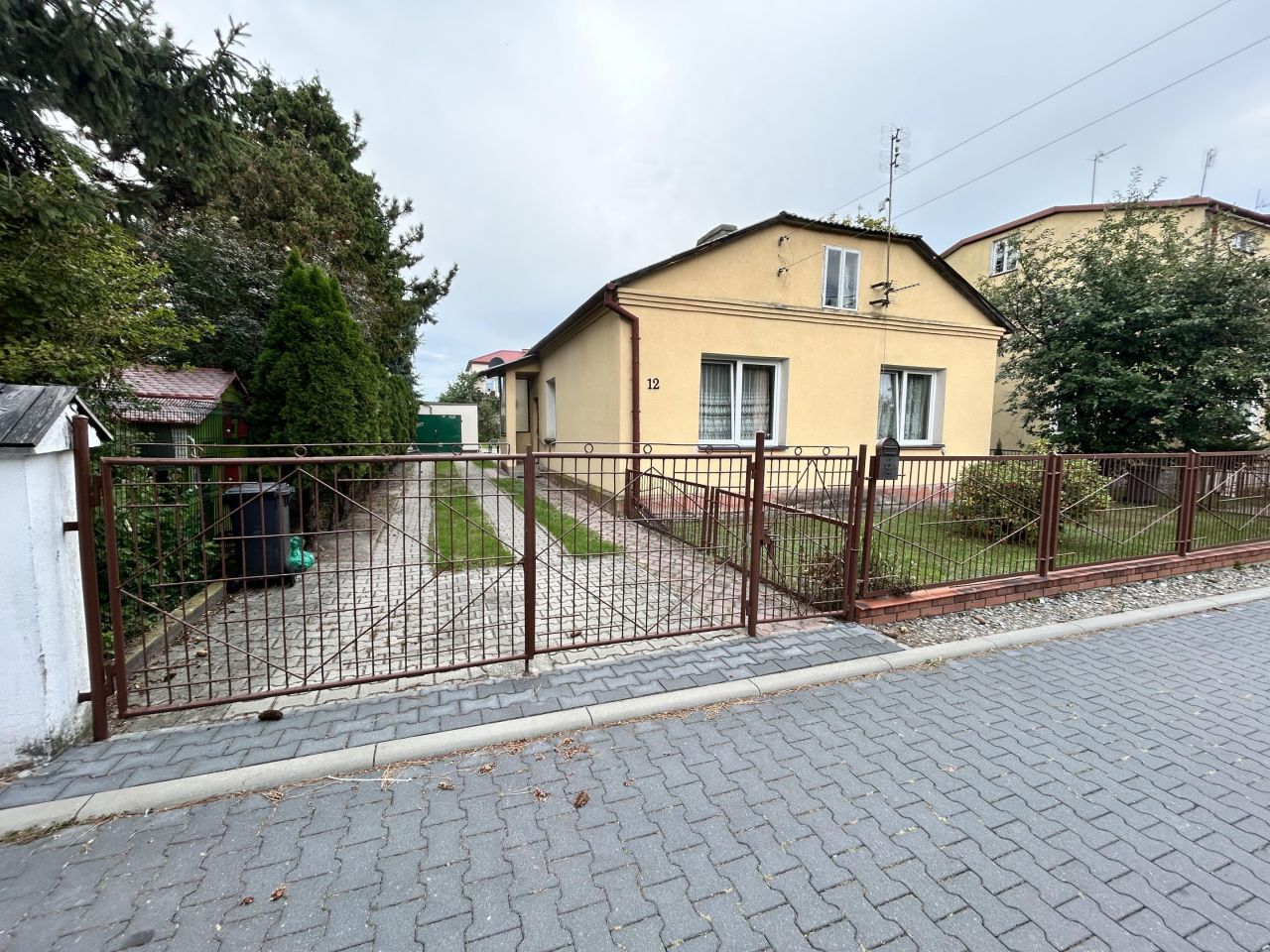 dom wolnostojący, 4 pokoje Lubartów Centrum, ul. Antoniego Gojdana. Zdjęcie 1