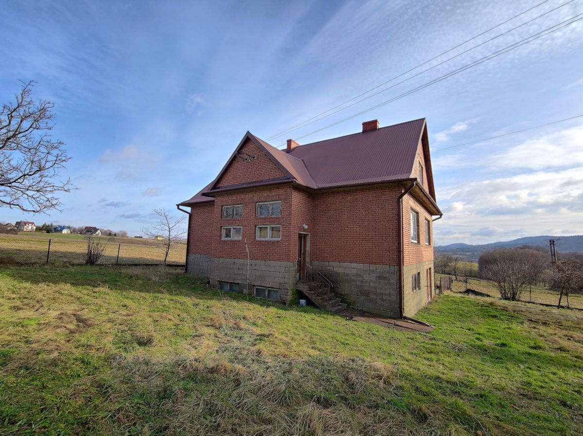 dom wolnostojący, 4 pokoje Tymowa. Zdjęcie 1