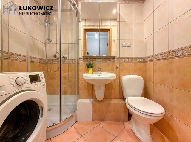 Mieszkanie 3-pokojowe Bielsko-Biała. Zdjęcie 16