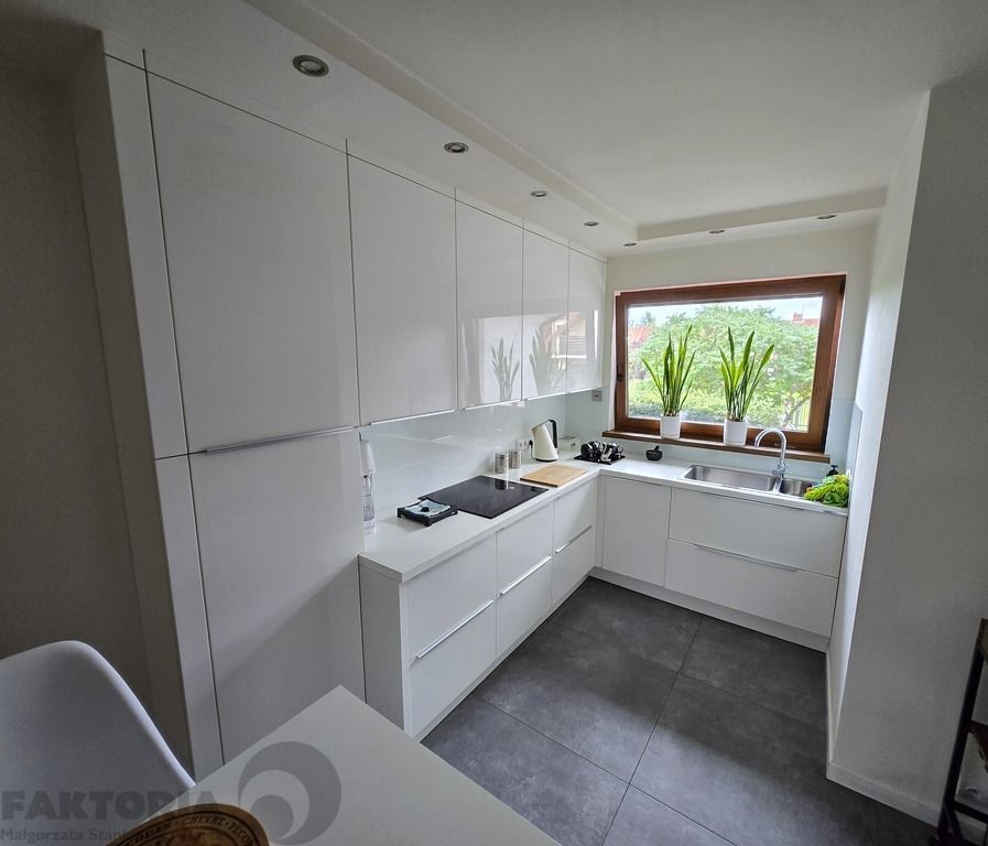 dom szeregowy, 5 pokoi Mierzyn. Zdjęcie 10