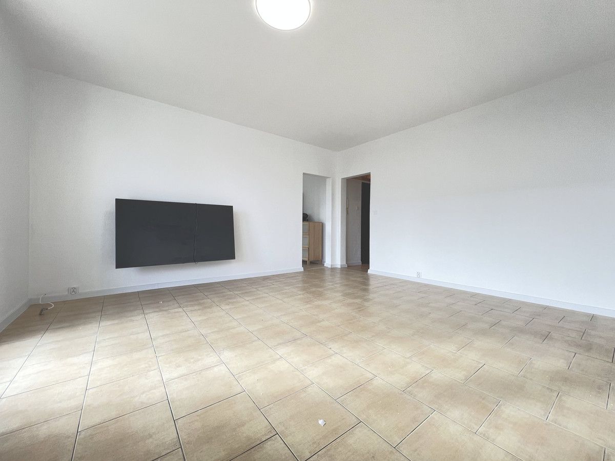 Mieszkanie 3-pokojowe Łódź Polesie, al. ks. kard. Stefana Wyszyńskiego. Zdjęcie 1