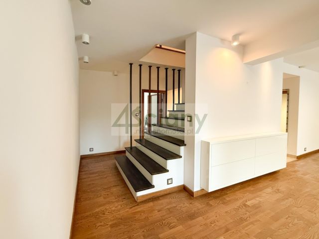 dom szeregowy, 5 pokoi Warszawa Stegny, ul. Macedońska. Zdjęcie 6