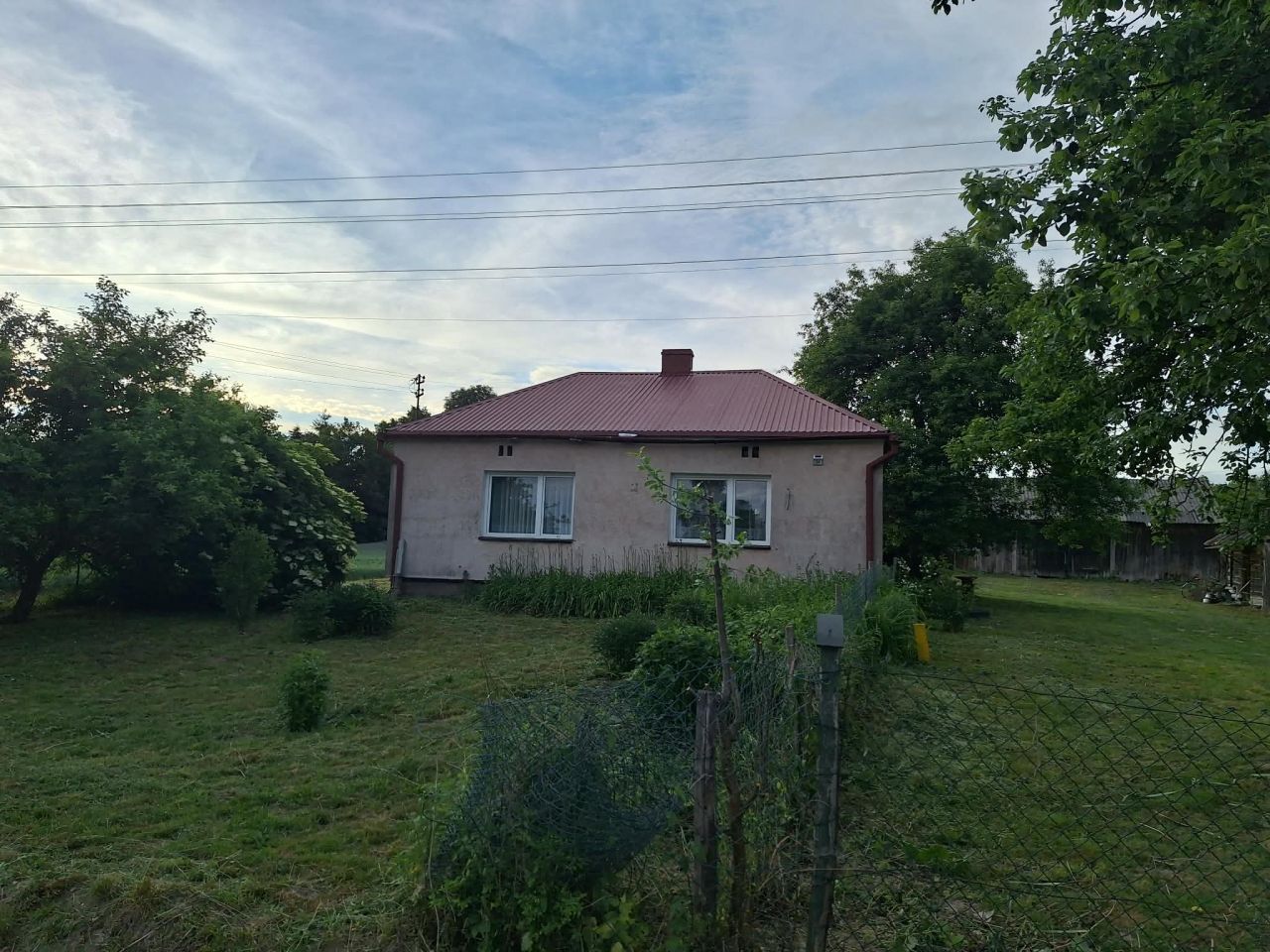 dom wolnostojący, 2 pokoje Udrycze-Koniec. Zdjęcie 1