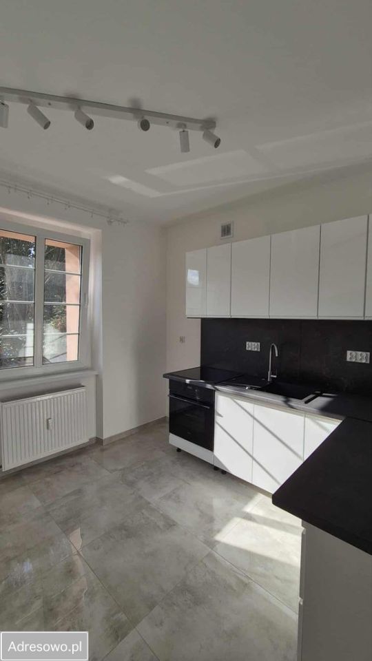 Mieszkanie 2-pokojowe Lewin Brzeski, rynek Rynek. Zdjęcie 17