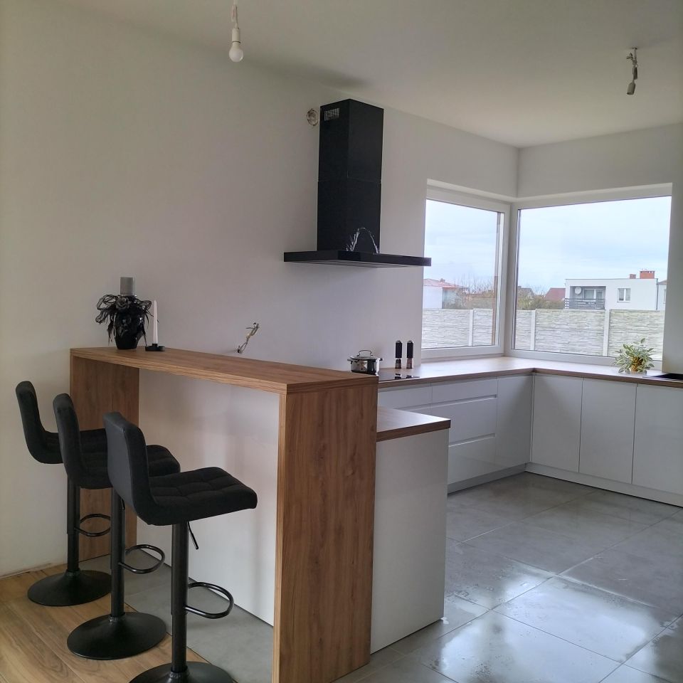 dom wolnostojący, 4 pokoje Mrzezino, ul. Fiołkowa. Zdjęcie 7