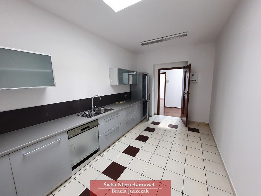 Biuro Wrocław Południe, pl. Powstańców Śląskich. Zdjęcie 9