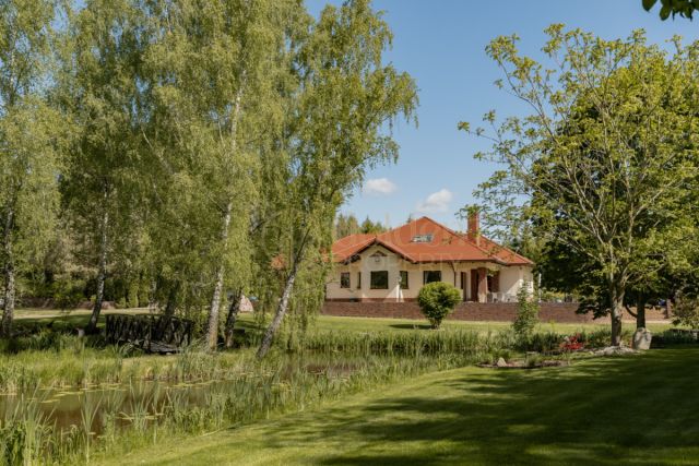 dom wolnostojący, 8 pokoi Przyjaźń, ul. Nowowiejska. Zdjęcie 2