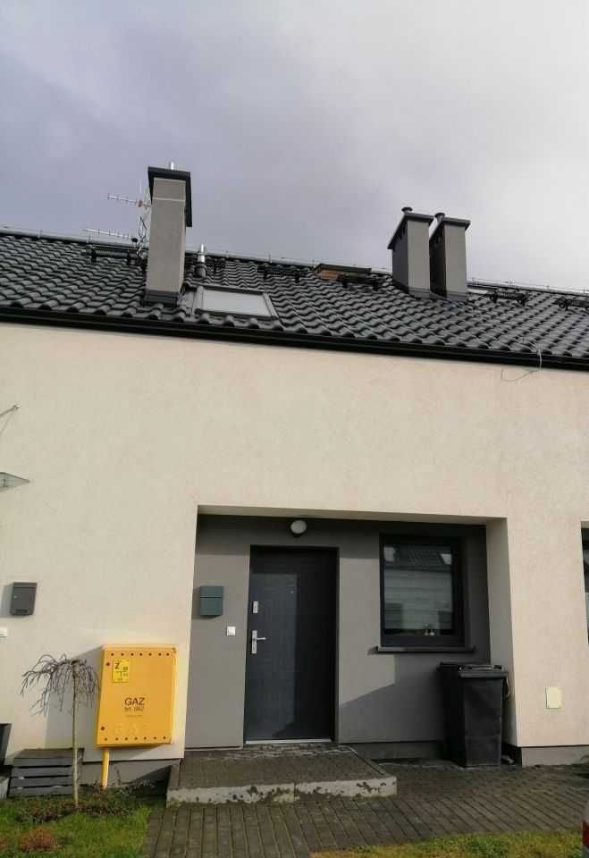 bliźniak, 3 pokoje Pępowo. Zdjęcie 1