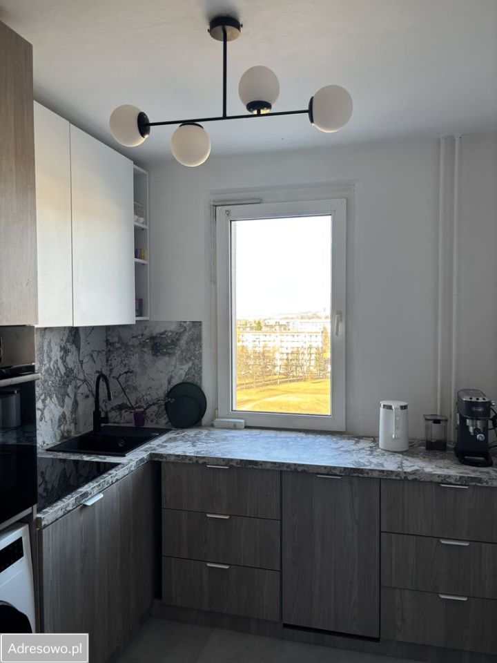 Mieszkanie 2-pokojowe Jelenia Góra Zabobrze, ul. Tadeusza Sygietyńskiego. Zdjęcie 4