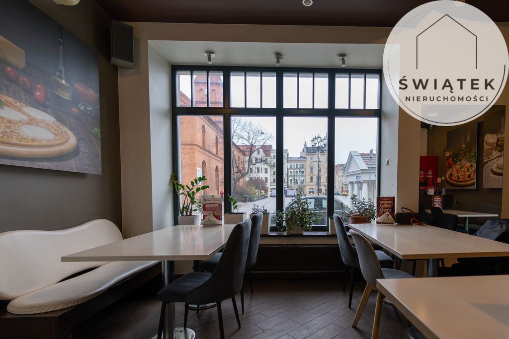 Nieruchomość komercyjna Toruń, rynek Nowomiejski. Zdjęcie 2