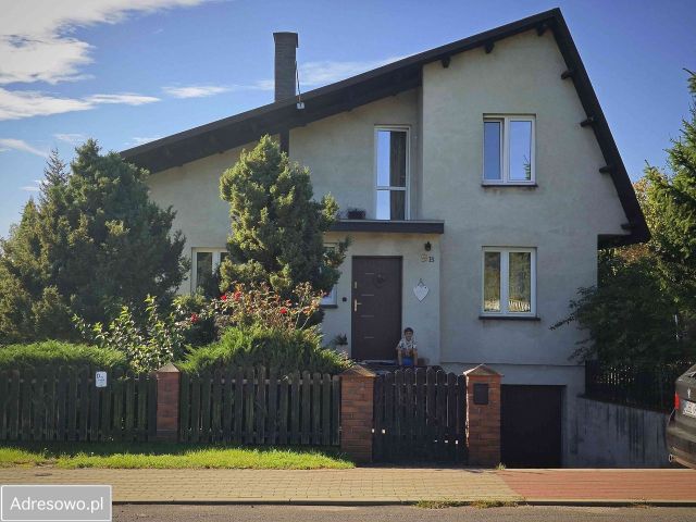 dom wolnostojący, 5 pokoi Nowogrodziec, ul. Juliusza Słowackiego. Zdjęcie 1