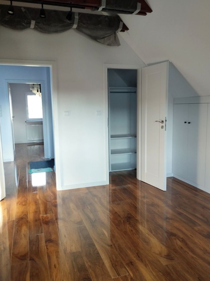 dom wolnostojący, 11 pokoi Oborniki Śląskie Centrum, ul. Marii Skłodowskiej-Curie. Zdjęcie 4