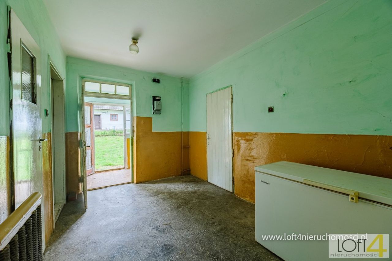 dom wolnostojący, 4 pokoje Zwiernik. Zdjęcie 10