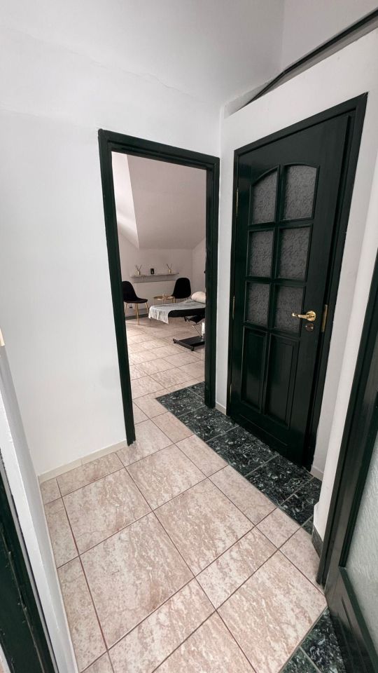 Lokal Kraków Zwierzyniec, ul. Królowej Jadwigi. Zdjęcie 4