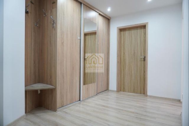 Mieszkanie 3-pokojowe Bytom Stroszek, ul. Gwarków Tarnogórskich. Zdjęcie 6