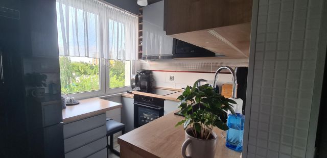 Mieszkanie 3-pokojowe Pabianice Bugaj, ul. Bugaj. Zdjęcie 1