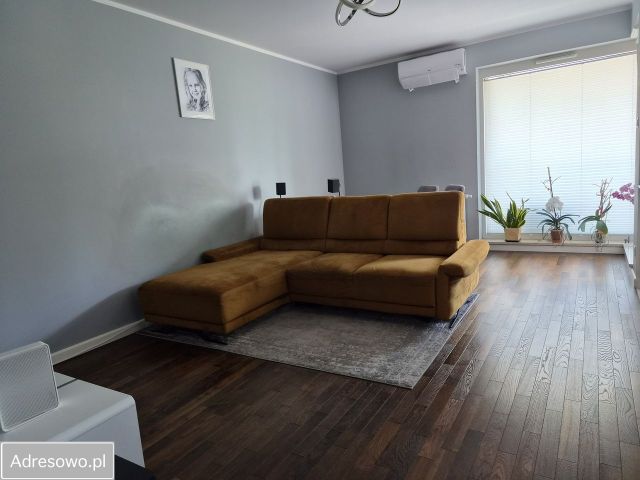 Mieszkanie 2-pokojowe Warszawa Bielany, ul. Josepha Conrada. Zdjęcie 1