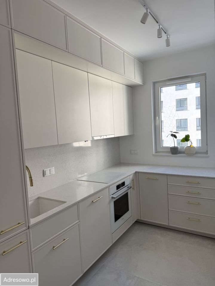 Mieszkanie 3-pokojowe Warszawa Włochy, ul. Równoległa. Zdjęcie 8