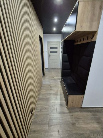 Mieszkanie 3-pokojowe Nowy Dęblin, Os. Stawy. Zdjęcie 3