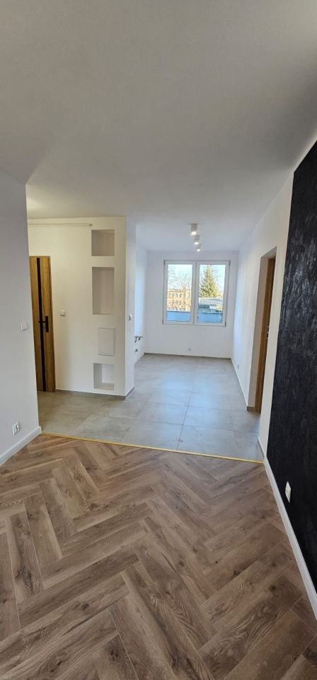 Mieszkanie 2-pokojowe Wałbrzych Piaskowa Góra, ul. Zygmunta Krasińskiego. Zdjęcie 2