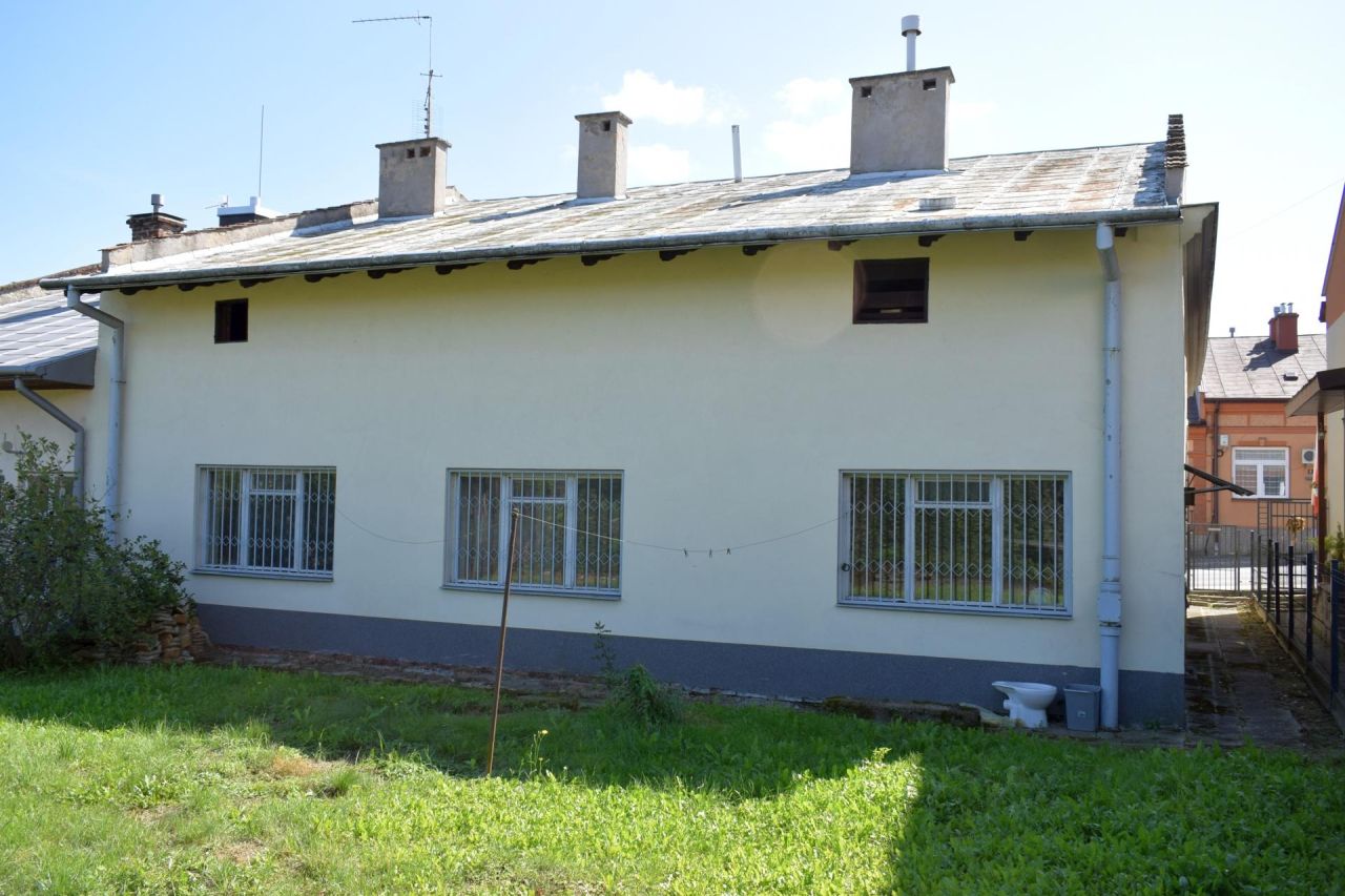 dom szeregowy, 6 pokoi Biecz, ul. Grodzka. Zdjęcie 12